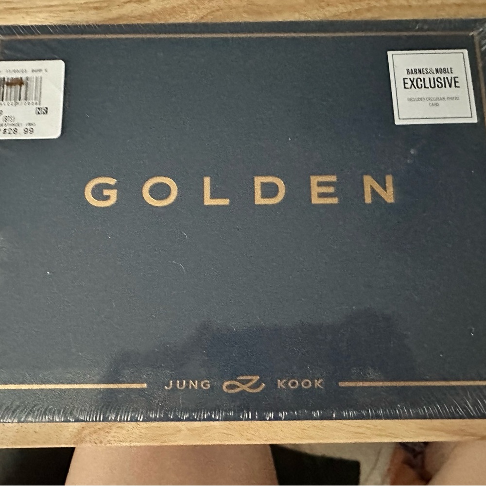 BTS- Jung Kook Golden Album - B&N Exclusive Edition